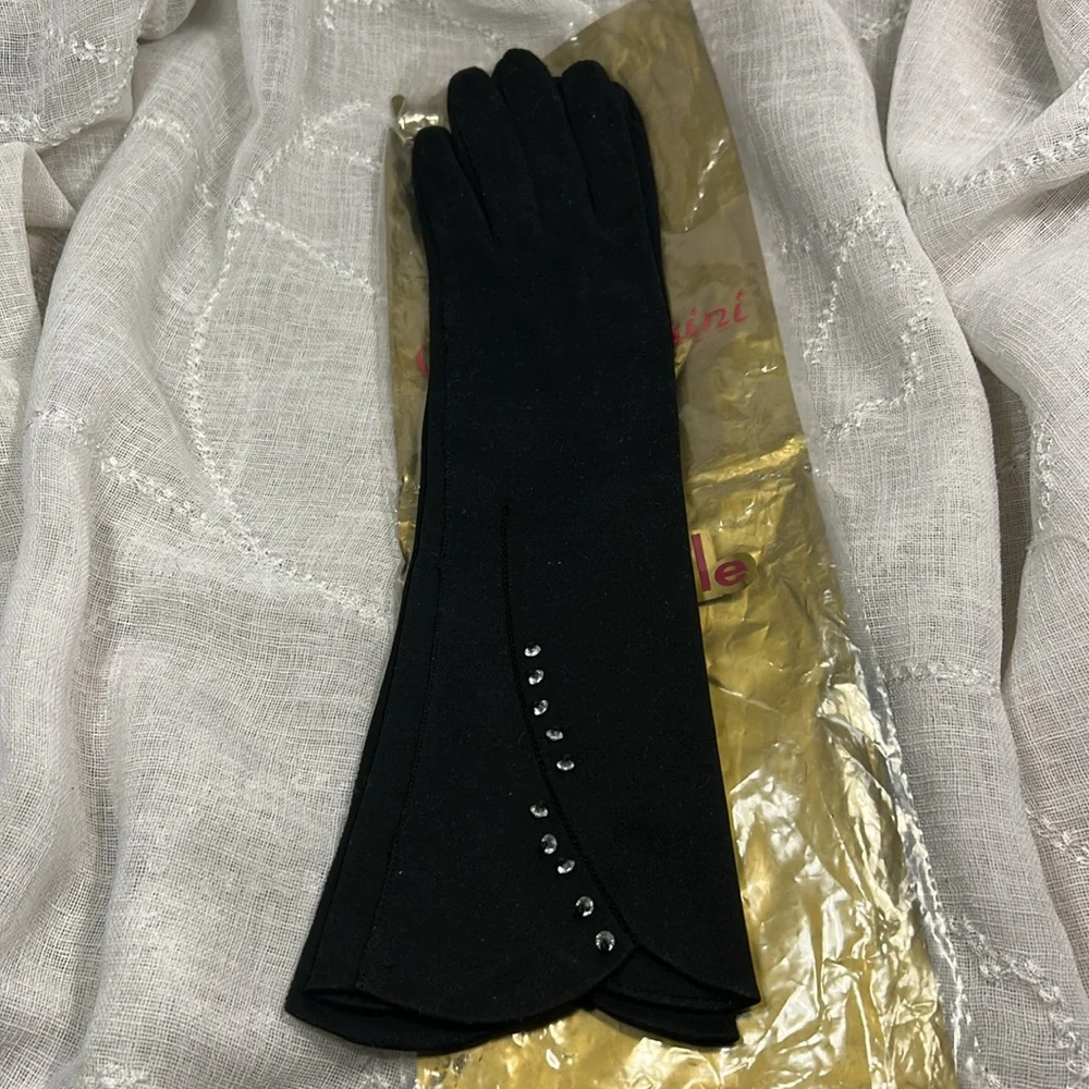 Oleg Cassini Dawnell long gloves with crystal embellishments